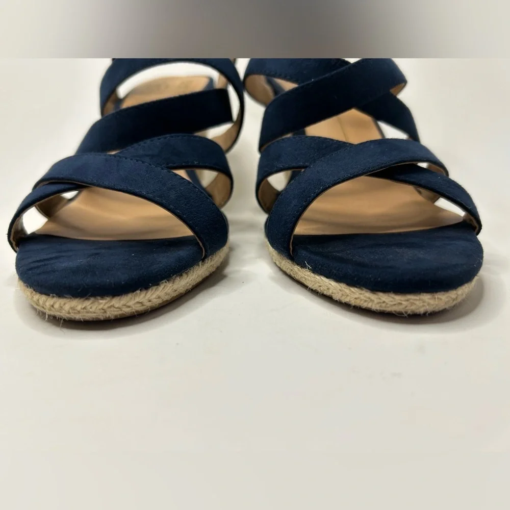 DV8 Dolce Vita Blue Suede Open Toe Strappy Espadrille Wedge Sandal Size 8.5